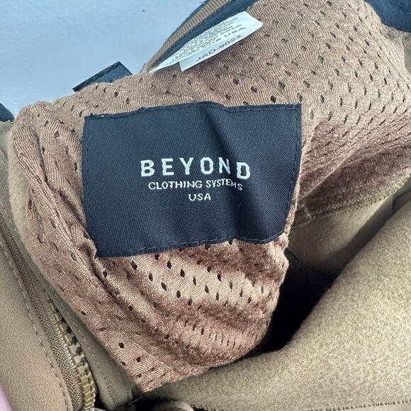 Beyond Clothing Men’s A5 Rig Softshell Pant in Coyote Tan - Picture 5 of 10